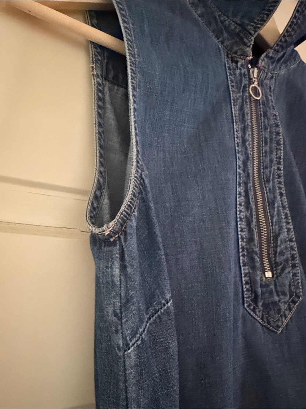 Tommy Hilfiger Sleeveless Denim Midi Dress in Dark Blue with Tie Waist - Picture 5 of 13